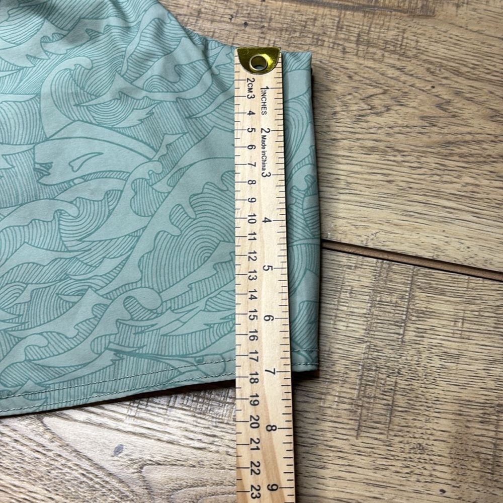 Men’s AFTCO Leafy Green Fishing Swim Trunks Size Small - Picture 7 of 7